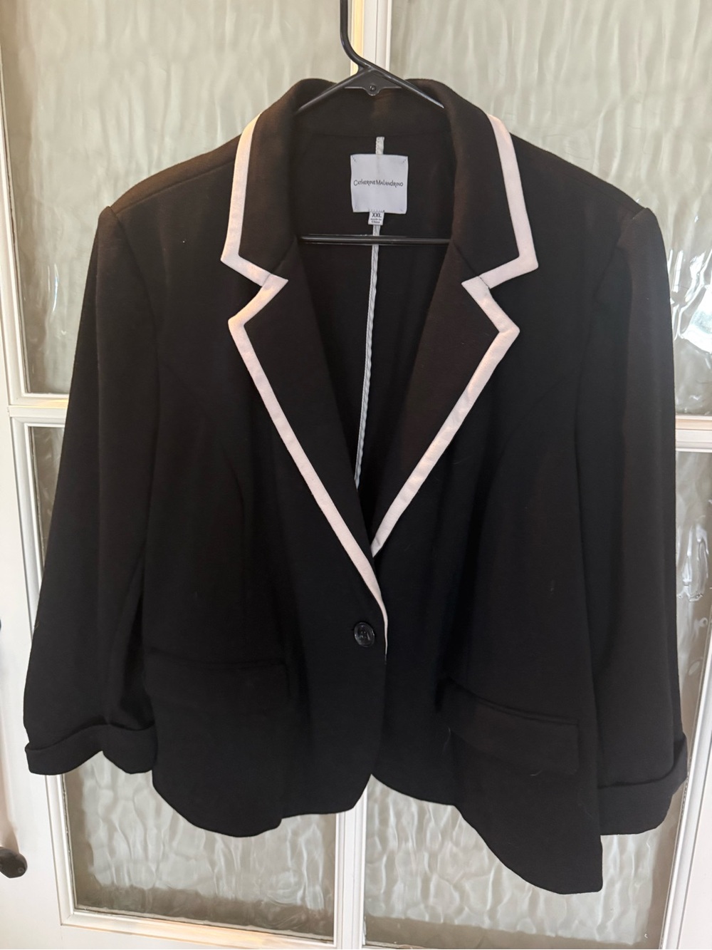 Comfortable Black Blazer with White Piping